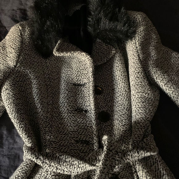 The Coat Daily Day, Fall or  Winter Long Coat Regular Fit. - Picture 10 of 11